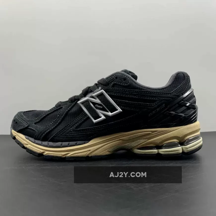 New Balance 1906R Black Taupe | NB 1906R BLACK M1906RK