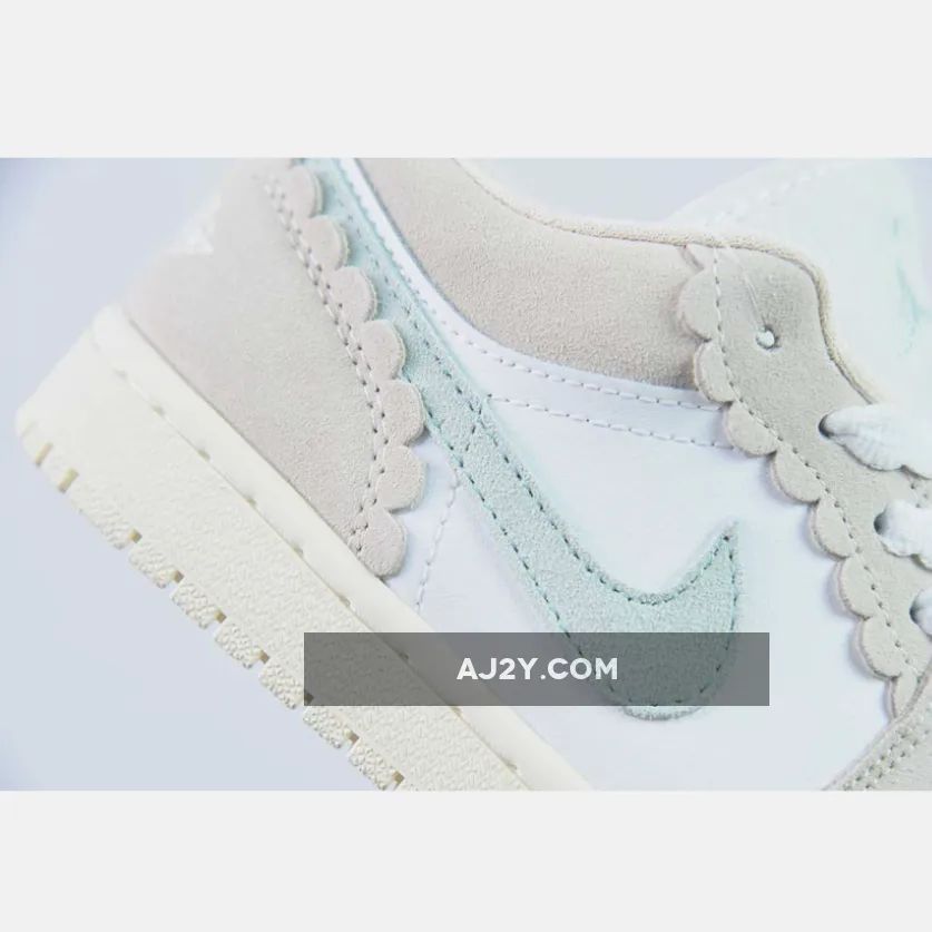 Air Jordan 1 Low GS White Pink Blue Air Jordan 1 Low GS White Pink Blue