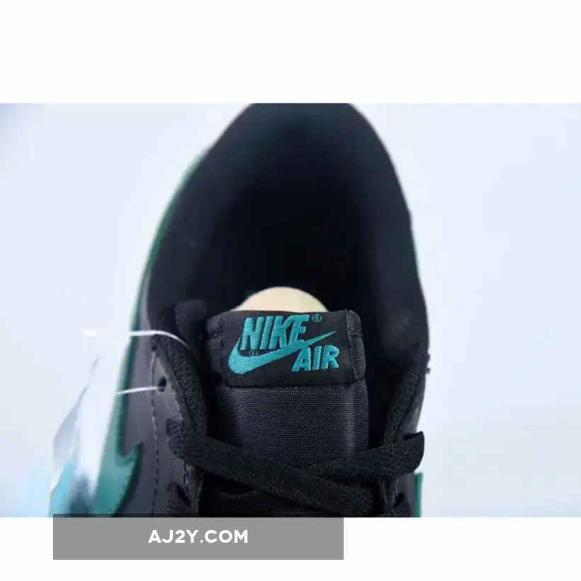 Air Jordan 1 Low OG "Black Gorge Green" Air Jordan 1 Low OG "Black Gorge Green"