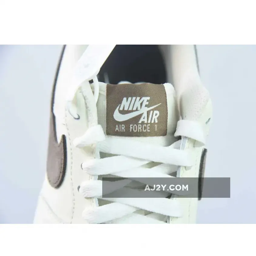 Nike Air Force 1 ’07 LV8 Low Sail/Khaki-Coconut Milk Nike Air Force 1 ’07 LV8 Low Sail/Khaki-Coconut Milk