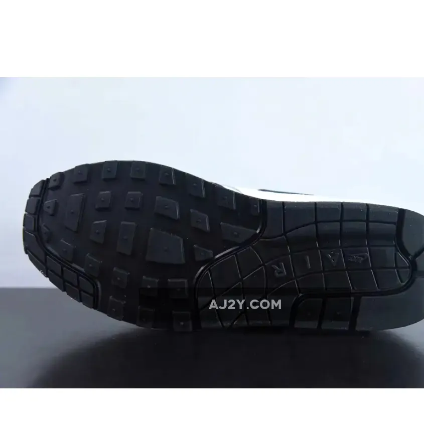 Nike Air Max 1 Jewel ‘Black/White’ Nike Air Max 1 Jewel ‘Black/White’