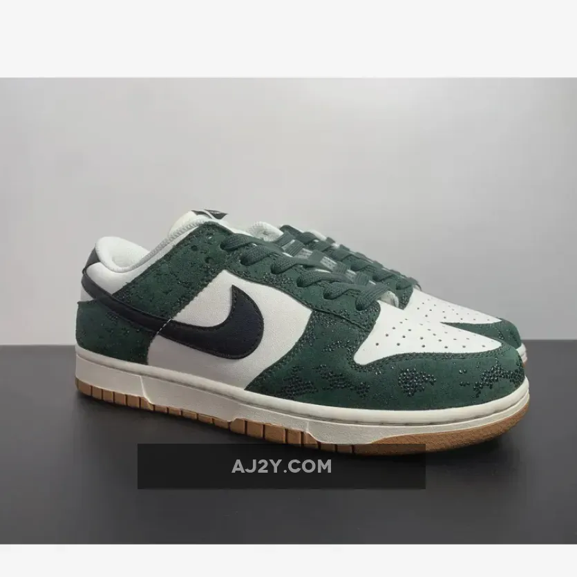 Nike Dunk Low "Green Snake" Pro Green/Black-Sail-Gum Nike Dunk Low "Green Snake" Pro Green/Black-Sail-Gum