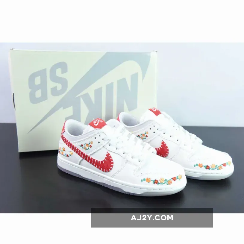 Nike SB Dunk Low Decon N7 University Red